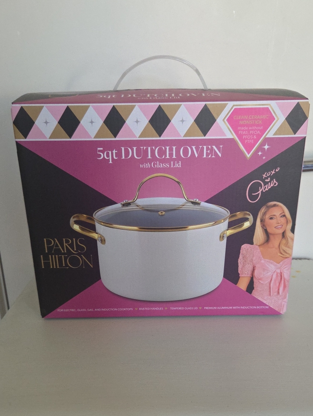 Paris Hilton White & Gold 5qt Dutch Oven with Glass Lid - Pink Box Accent